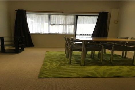 Photo of property in 72 Kurnell Drive, Botany Downs, Auckland, 2010