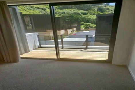 Photo of property in 25 Rua Kai Way, Brooklyn, Wellington, 6021