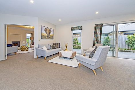 Photo of property in 79 Mokihi Gardens, Hillmorton, Christchurch, 8024
