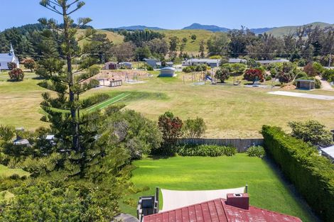 Photo of property in 12 Blue Pacific Parade, Riversdale Beach, Masterton, 5872