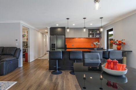 Photo of property in 33 Pakanga Grove, Pyes Pa, Tauranga, 3112