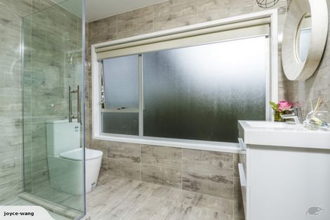 Photo of property in 271 East Coast Road, Mairangi Bay, Auckland, 0630