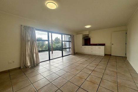 Photo of property in 1/591a East Coast Road, Browns Bay, Auckland, 0632