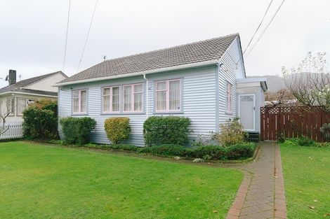 Photo of property in 26 Poole Street, Taita, Lower Hutt, 5011