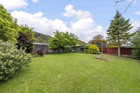 Photo of property in 162 California Drive, Totara Park, Upper Hutt, 5018