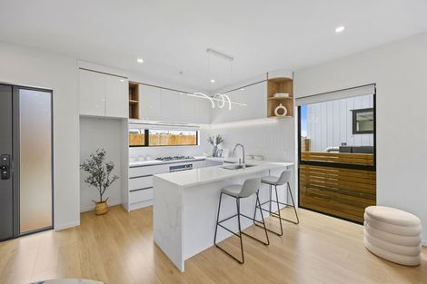 Photo of property in 19b Ervine Place, Bucklands Beach, Auckland, 2014