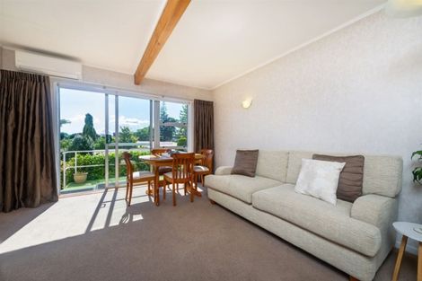 Photo of property in 2/16 Willerton Avenue, New Lynn, Auckland, 0600