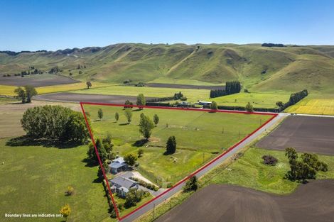 Photo of property in 32 Poukawa Road, Poukawa, Hastings, 4178