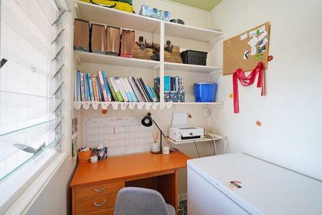 Photo of property in 81 Gerrard Road, Winton, 9783