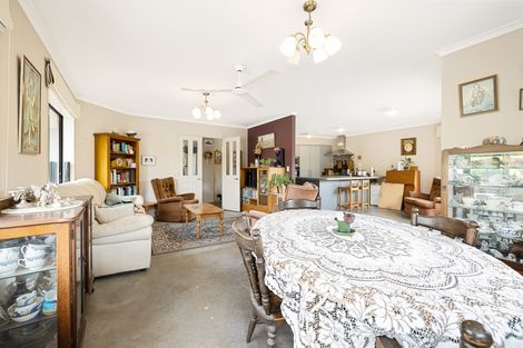 Photo of property in 11 Settler Lane, Ohaupo, 3803