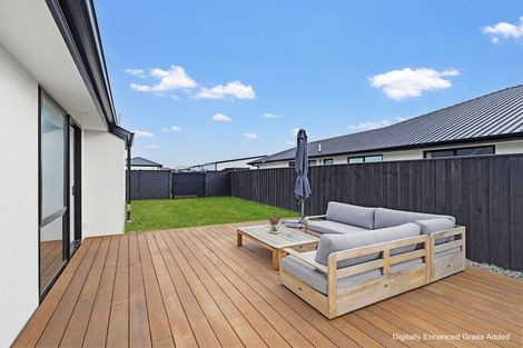 Photo of property in 10 Crosado Place, Rolleston, 7614