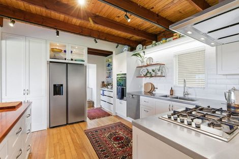 Photo of property in 12 Tensing Place, Khandallah, Wellington, 6035