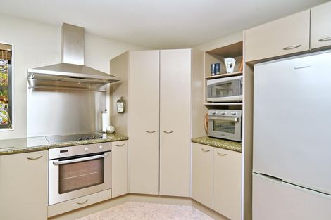 Photo of property in 12 Belgrove Place, Parklands, Christchurch, 8083