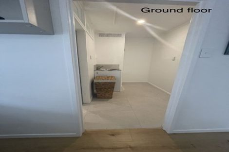 Photo of property in 1/17 Sartors Avenue, Northcross, Auckland, 0630