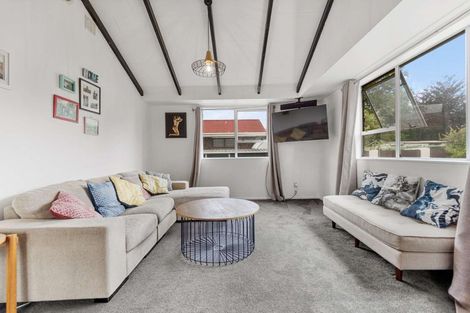 Photo of property in 28 Hodgkins Street, Pukehangi, Rotorua, 3015