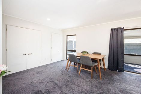 Photo of property in 4 Ngarimu Street, Roslyn, Palmerston North, 4414