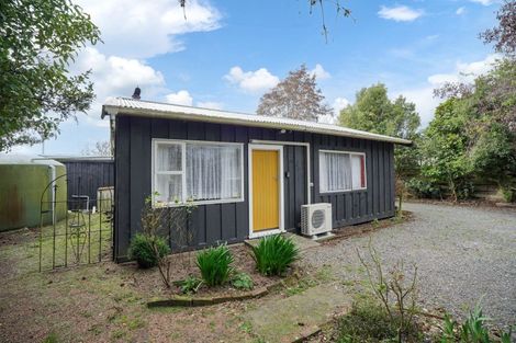 Photo of property in 254 Dunns Road, Otatara, Invercargill, 9879