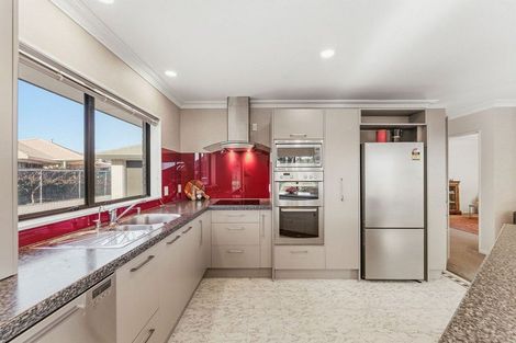 Photo of property in 4 Fuchsia Place, Mount Maunganui, 3116