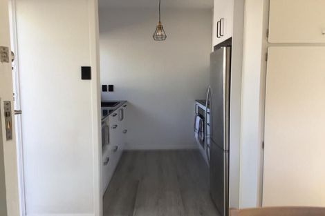 Photo of property in 2/21 Roadley Avenue, Sunnyhills, Auckland, 2010