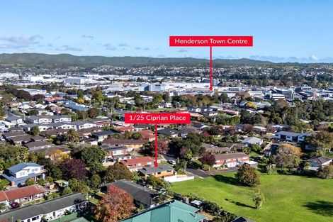 Photo of property in 1/25 Ciprian Place, Henderson, Auckland, 0612