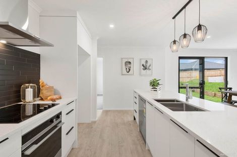 Photo of property in 11 Paul Way, Pokeno, 2402