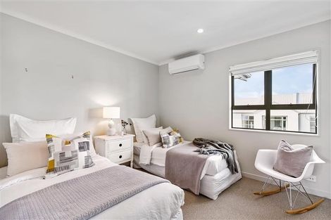 Photo of property in 33 Ganley Terrace, Stonefields, Auckland, 1072