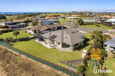 Photo of property in 14 Sea Vista, Athenree, Katikati, 3177