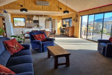 Photo of property in 7 Rankin Rise, Lake Tekapo, 7999