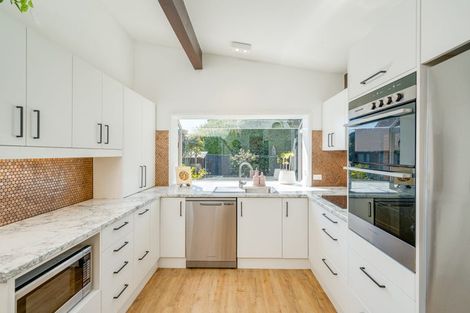 Photo of property in 6 Rutherglen Avenue, Ilam, Christchurch, 8041