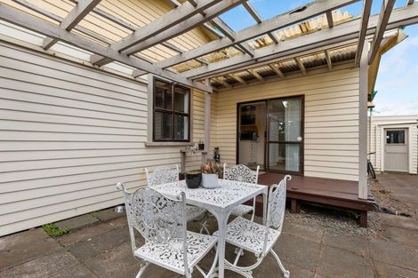 Photo of property in 1 Devon Road, Springvale, Whanganui, 4501