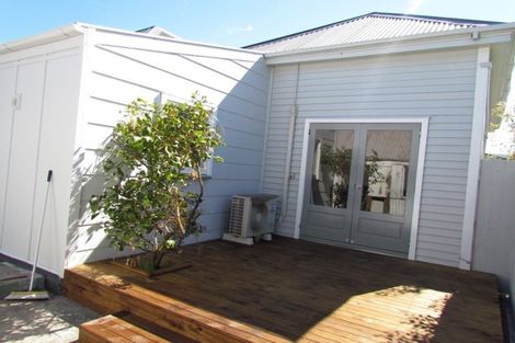 Photo of property in 32 Stanmore Road, Phillipstown, Christchurch, 8011