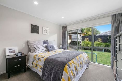 Photo of property in 51 Kristin Lane, Albany, Auckland, 0632