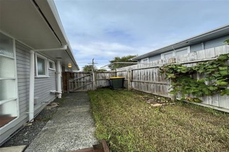 Photo of property in 1/23 Levesque Street, Birkdale, Auckland, 0626