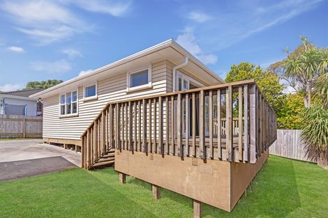 Photo of property in 16a Penfold Place, Henderson, Auckland, 0610