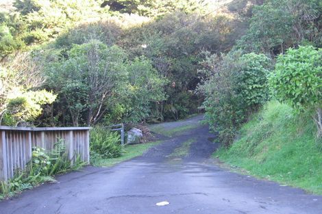 Photo of property in 36 Laingholm Drive, Laingholm, Auckland, 0604