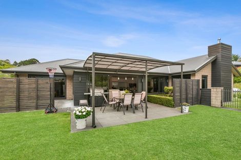 Photo of property in 11 Fernbrook Drive, Hurworth, New Plymouth, 4310