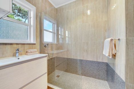 Photo of property in 35 Seddon Avenue, Papatoetoe, Auckland, 2104