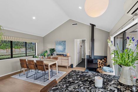 Photo of property in 86 Whites Road, Whitford, Howick, 2571