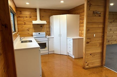 Photo of property in 3a Kelvin Road, Papakura, 2110