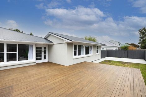 Photo of property in 30 Shannon Place, Belfast, Christchurch, 8051