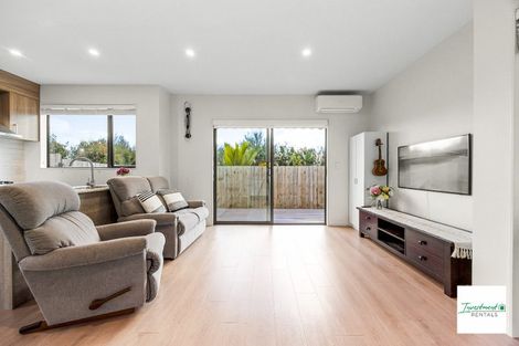 Photo of property in 77 John Gray Street, Papakura, 2110