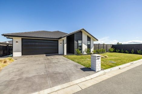 Photo of property in 27 Glengael Drive, Halswell, Christchurch, 8025