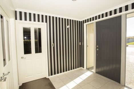 Photo of property in 12 Ludlow Drive, Huntingdon, Ashburton, 7774