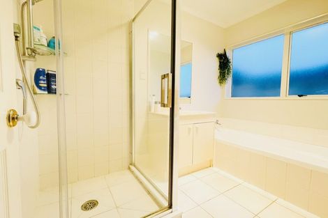 Photo of property in 44 Farmdale Court, Flat Bush, Auckland, 2019