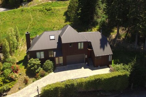 Photo of property in 10 Oregon Heights, Hanmer Springs, 7334