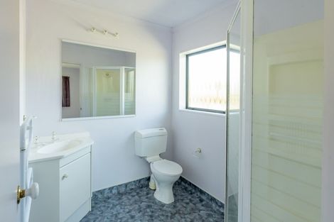 Photo of property in 22 Easton Way, Levin, 5510