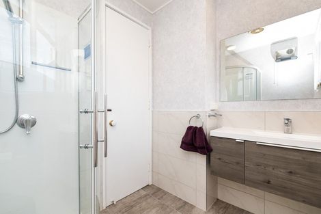 Photo of property in 6 Randall Place, Hospital Hill, Napier, 4110