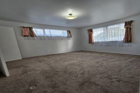 Photo of property in 12 Sheralee Place, Bucklands Beach, Auckland, 2014