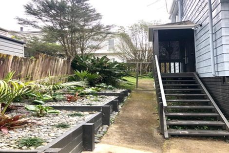 Photo of property in 1/21 Mahara Avenue, Birkenhead, Auckland, 0626
