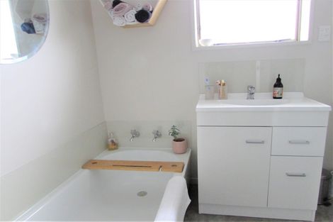 Photo of property in 46 Pilmuir Street, Hutt Central, Lower Hutt, 5010